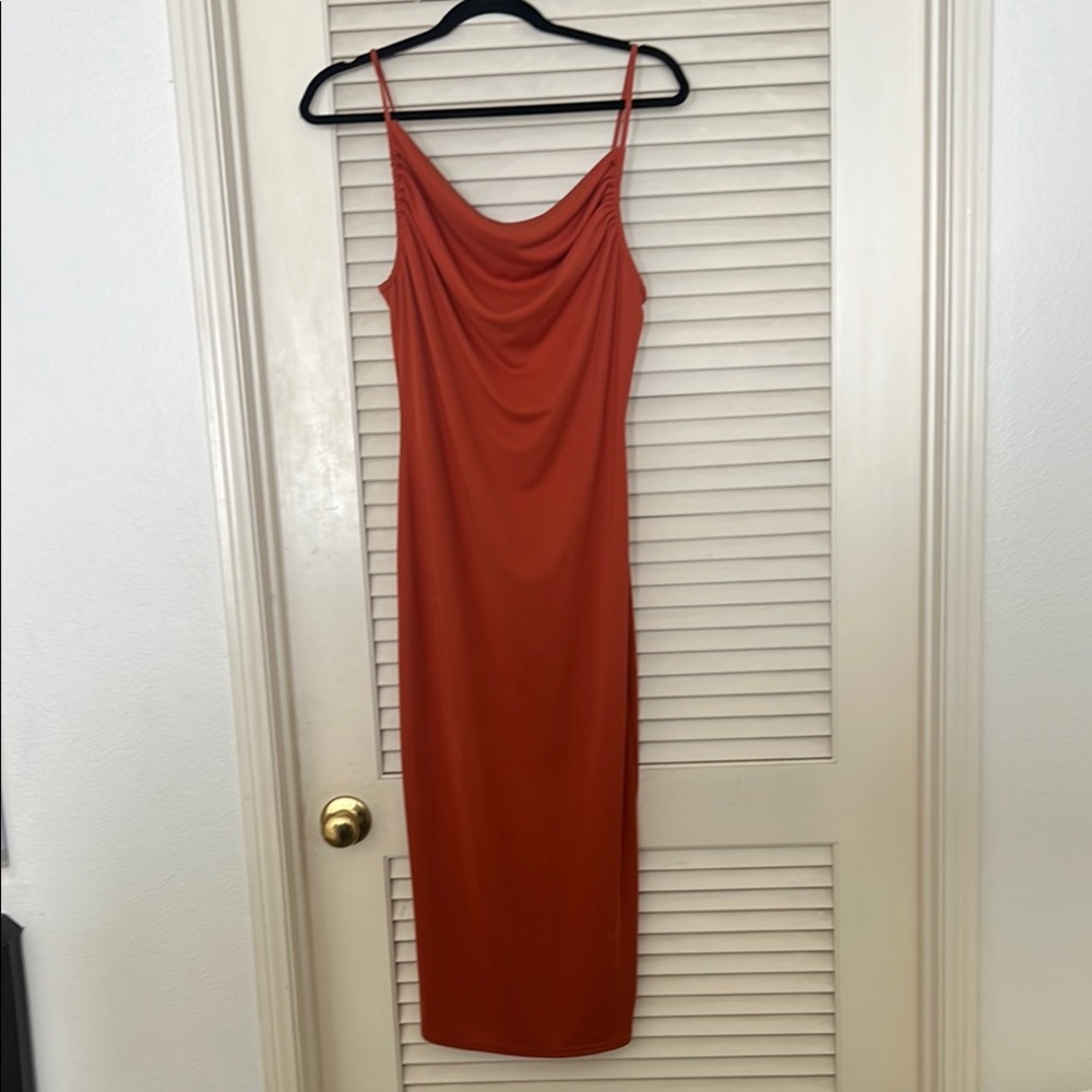 Elegant Orange Sleeveless Dress